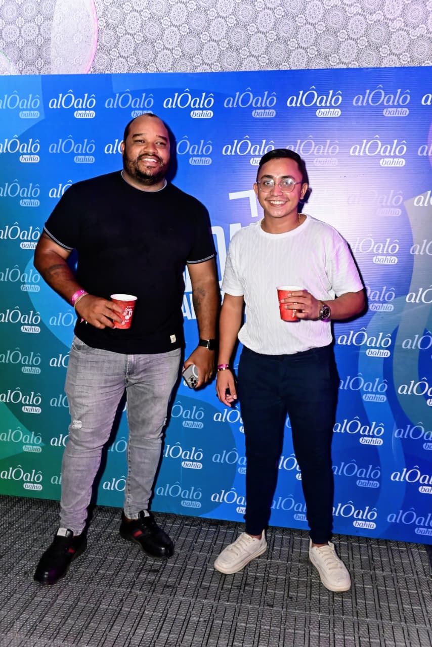 Magno Almeida e Santiago Barros