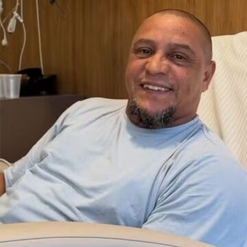 Roberto Carlos nega infarto e diz estar bem após cirurgia: ‘procedimento preventivo’
