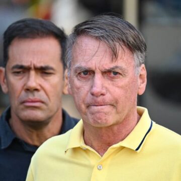 Jair Bolsonaro pede autorização para fazer fisioterapia na prisão