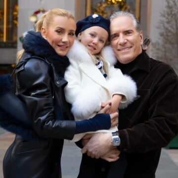 Ana Paula Siebert abre álbum de fotos de férias em Nova York