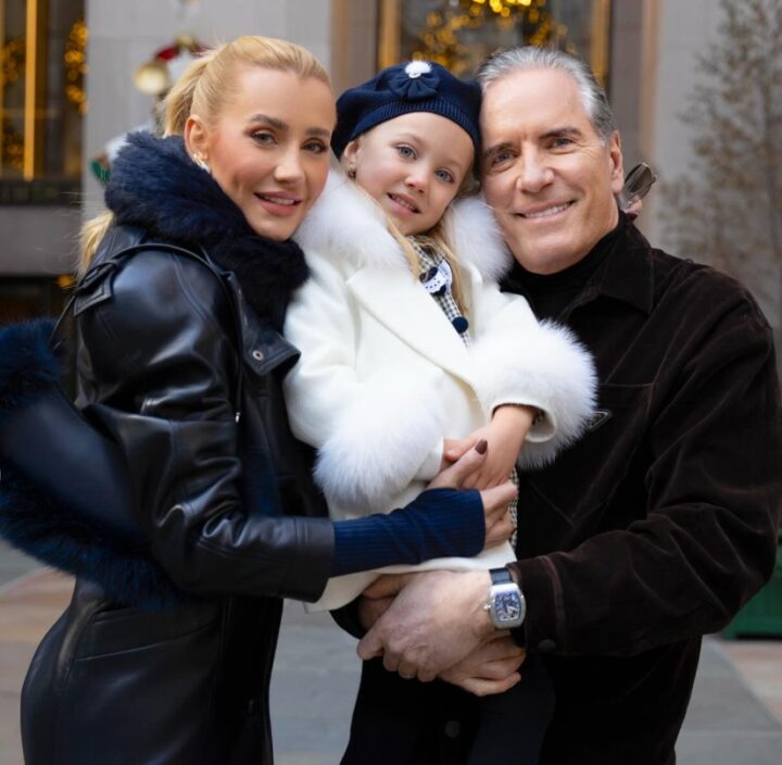 Ana Paula Siebert abre álbum de fotos de férias em Nova York