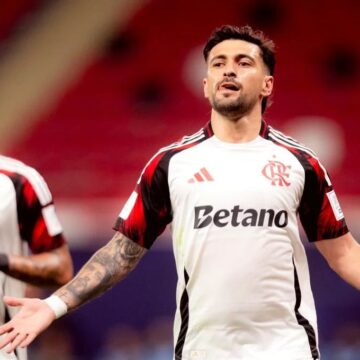 Flamengo vence Cruz Azul, conquista Derby das Américas e avança na Copa Intercontinental