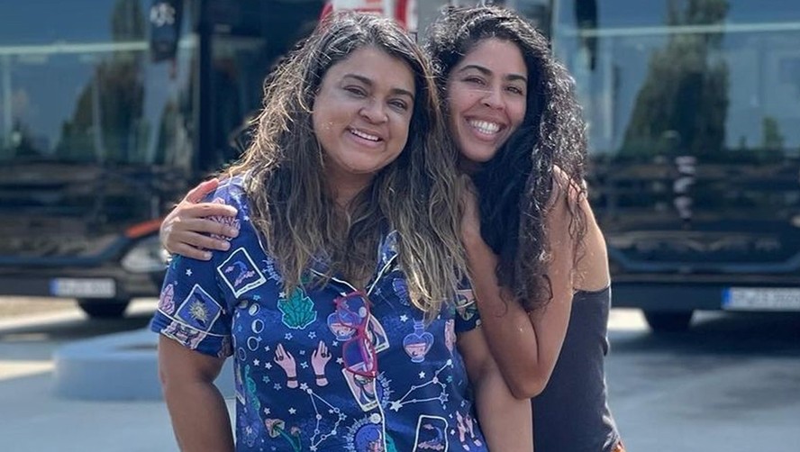 Bela Gil emociona ao falar sobre a irmã Preta Gil: ‘Minha grande inspiração’