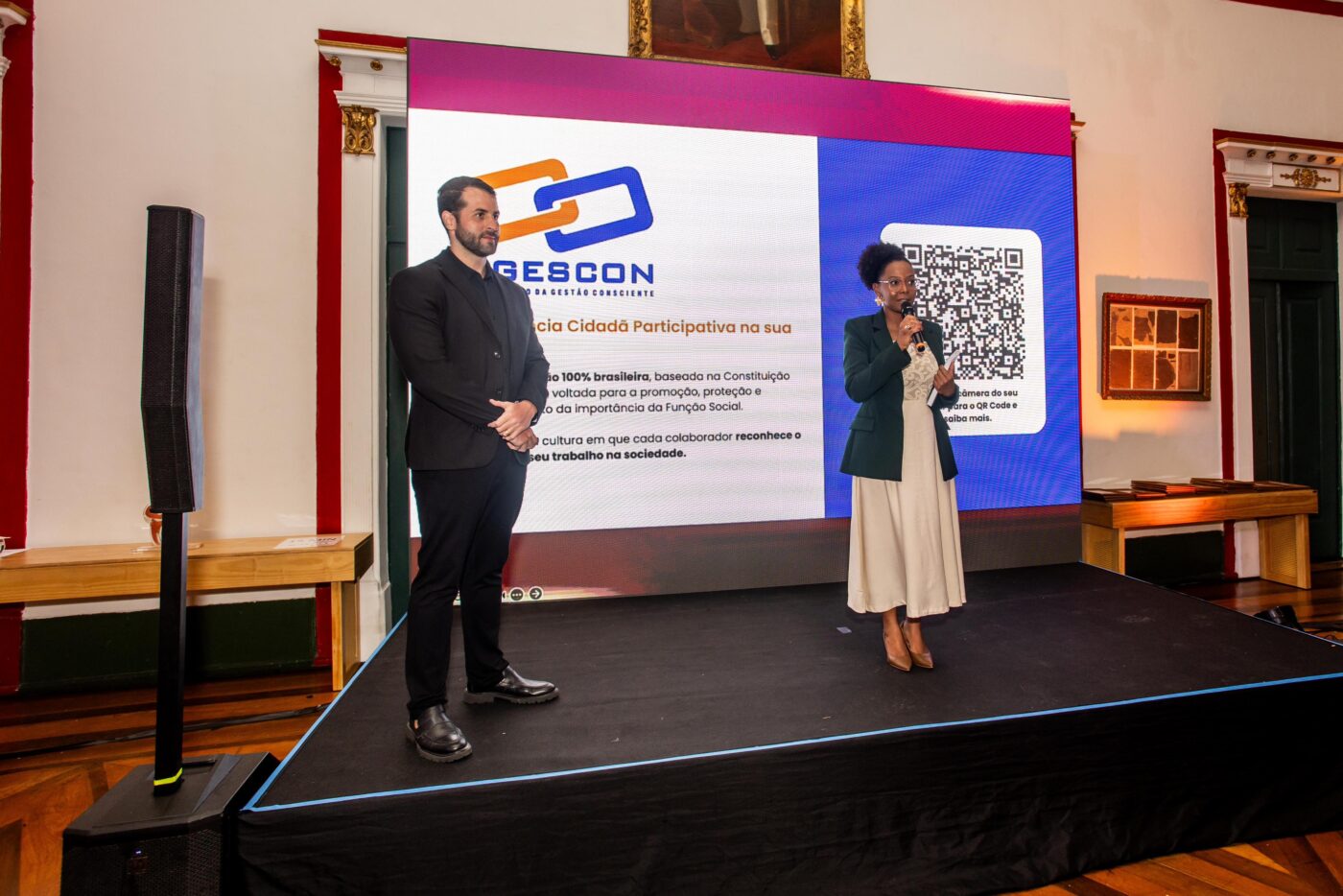 Vitor Igdal e Cris Santo