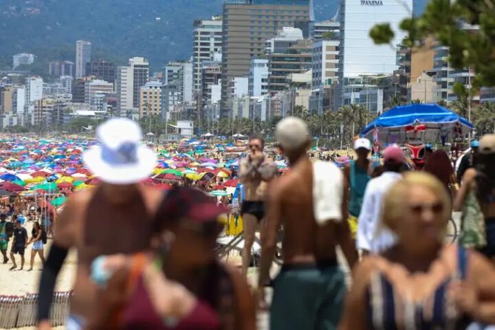 Com 40°C, Rio registra quase 450 atendimentos por dia devido ao calor intenso