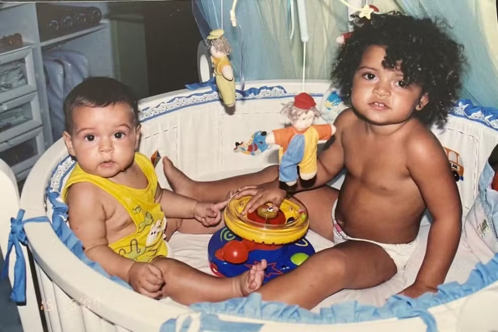 Filho de Carla Perez e Xanddy completa 22 anos e recebe homenagem da irmã