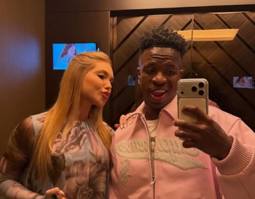 Vini Jr. abre álbum de passeio romântico com Virginia Fonseca em Dubai; veja