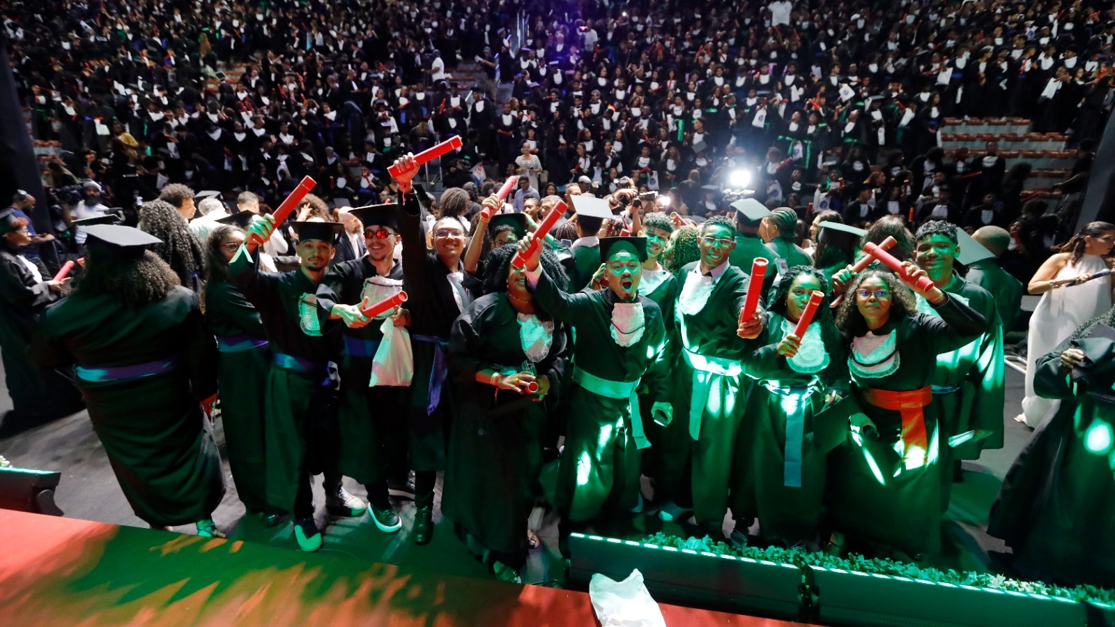 Bahia forma cerca de 29 mil estudantes da Educação Profissional e Tecnológica em cerimônias simultâneas