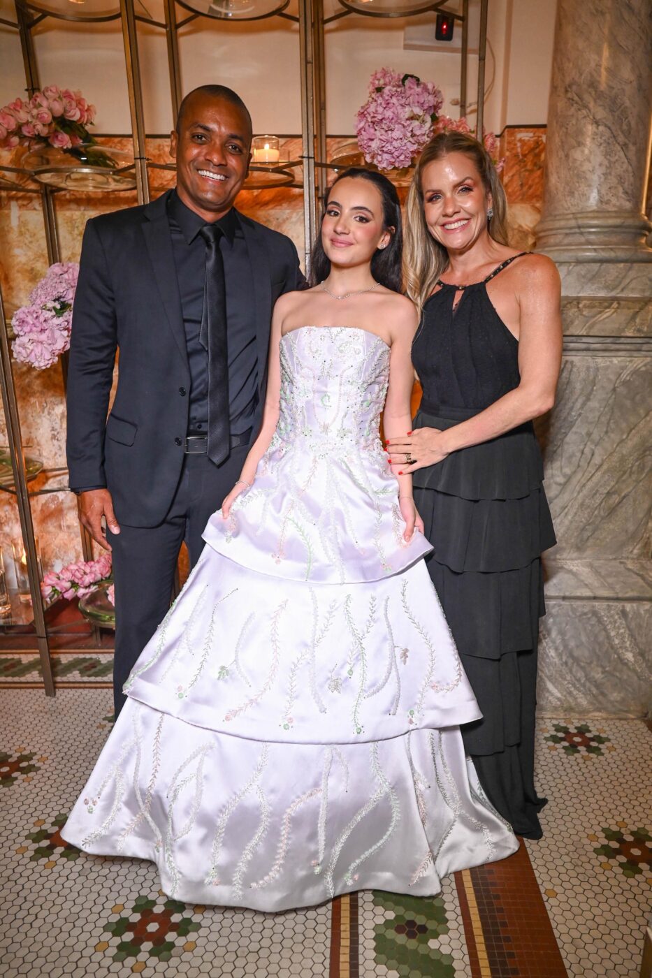 Diney Azevedo, Giovanna Andrade Dracoulakis e Luciana Fialho