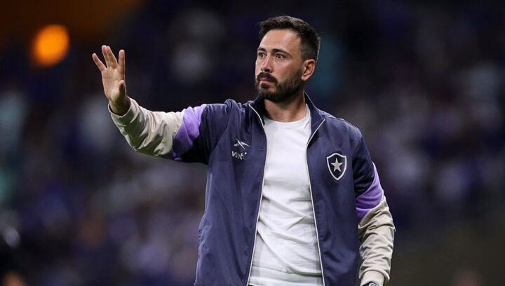 Davide Ancelotti deixa o comando do Botafogo; clube busca novo técnico para 2026