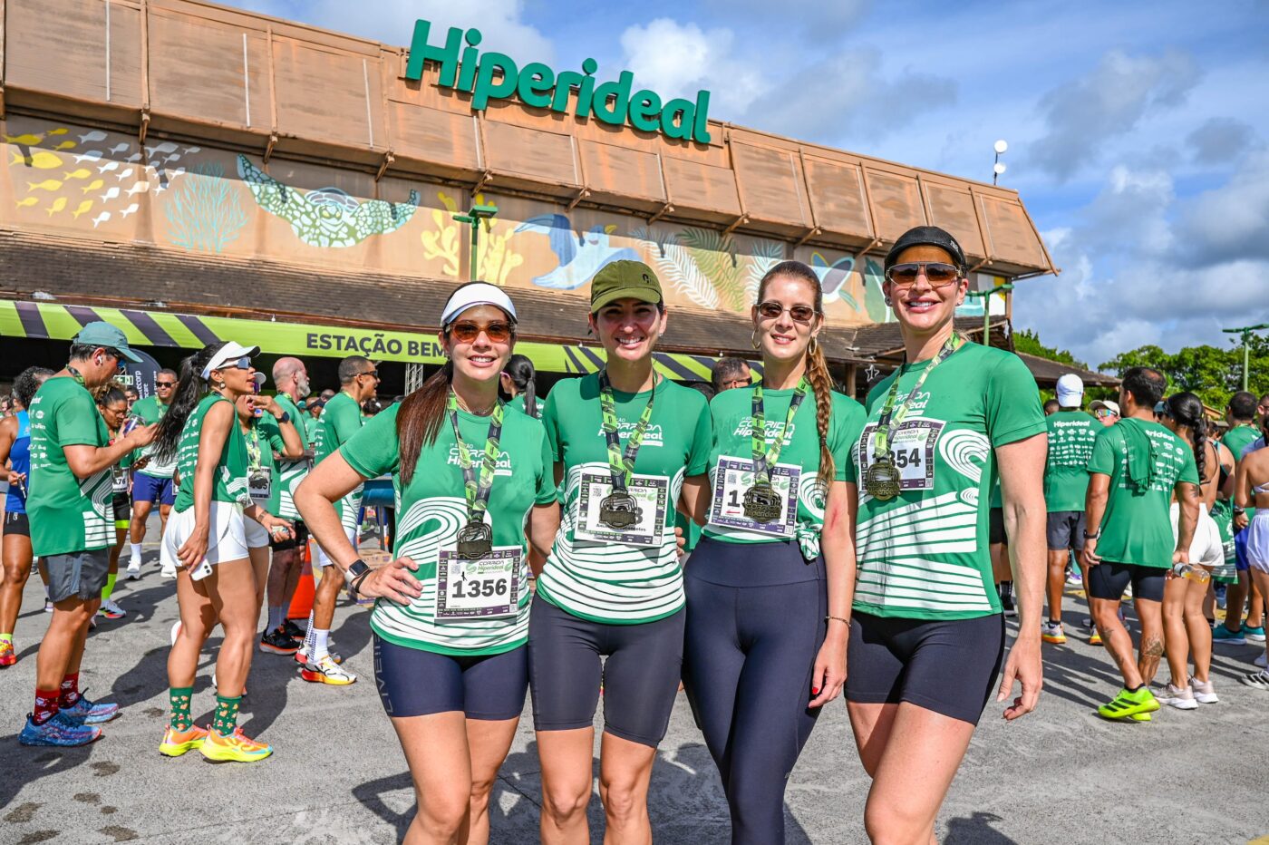 Camila Saraiva, Amanda Vasconcelos, Renata Ribeiro e Carol Brasileiro
