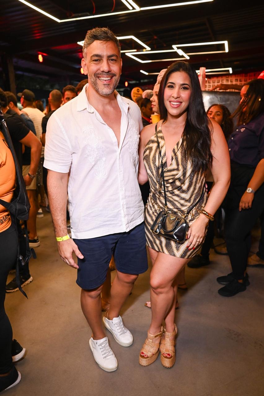 Dantas Bento e Carol Gaspar