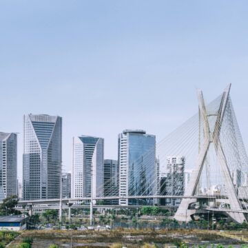 Azul divulga destinos nacionais e internacionais mais voados em 2025