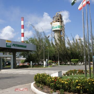 Petrobras anuncia retomada de operação da Fafen em janeiro