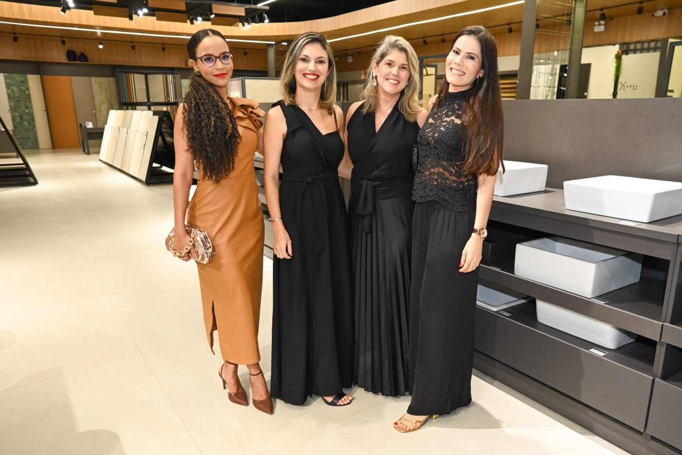 Camila Oliveira, Noemi Braga, Nanci Quieroz e Kenia Pinho