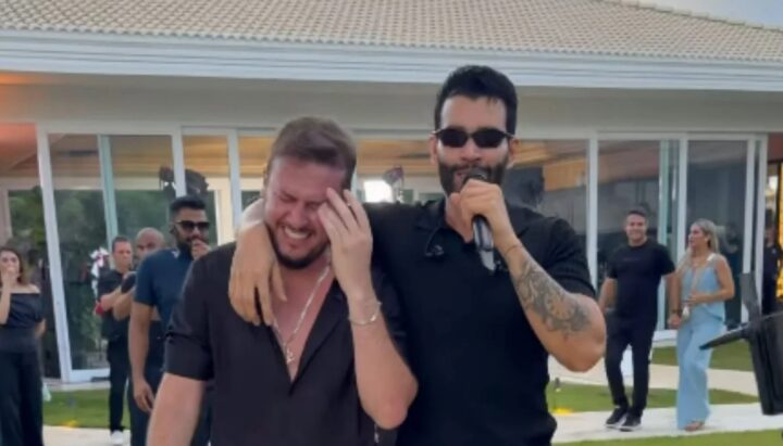 Gusttavo Lima abre bolso e dá presente de 1,5 milhão para amigo cantor