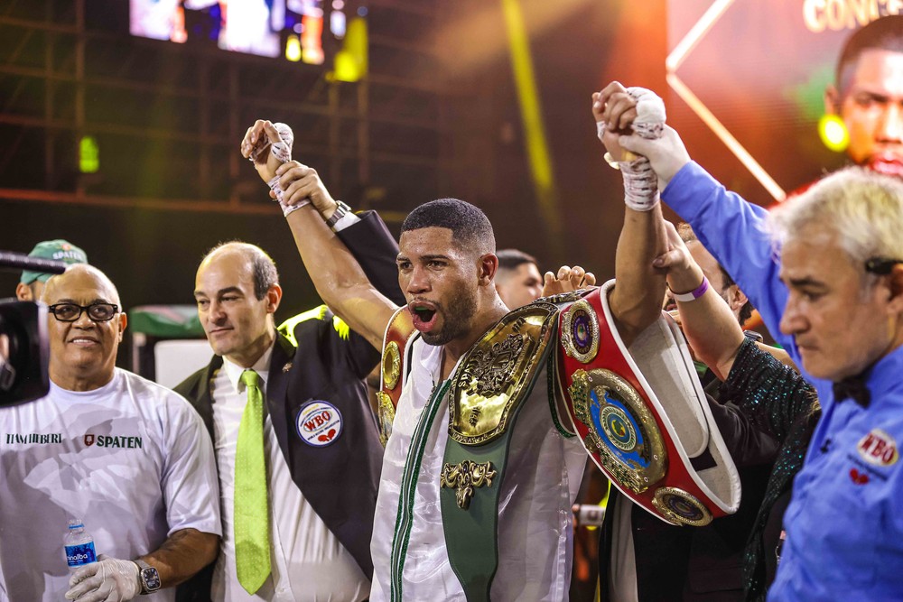 Baiano Hebert Conceição confirma favoritismo e vence décima luta da carreira profissional