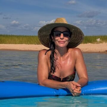 Ivete Sangalo curte dia de descanso em Juazeiro e celebra retorno à cidade natal