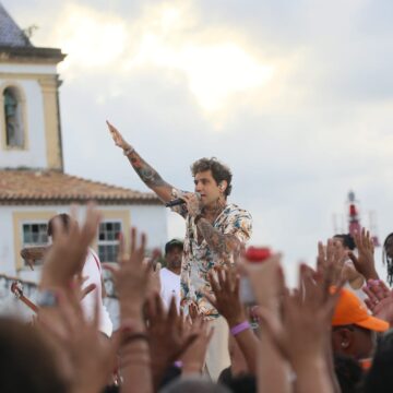 Jammil abre o verão com show gratuito na Ponta de Humaitá