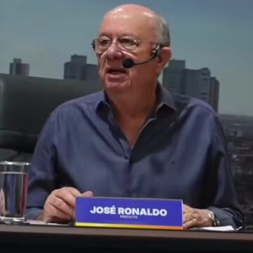 Prefeito de Feira desiste de contratar Bell Marques para Micareta 2026 após aumento de cachê