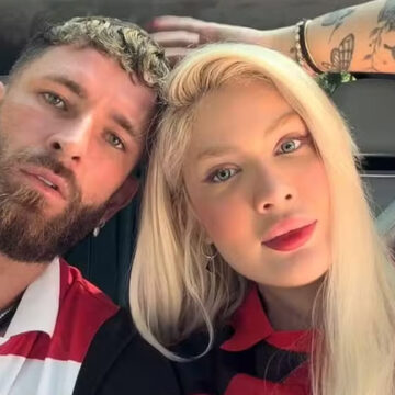 Léo Pereira faz declaração para Karoline Lima em festa do Flamengo e dá beijão no palco