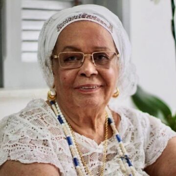 Despedida: corpo de Mãe Carmen será sepultado nesse sábado em Salvador