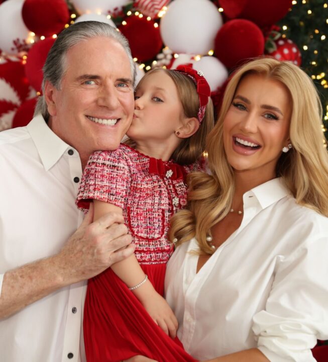 Ana Paula Siebert e Roberto Justus reúne famílias para almoço de Natal antecipado; veja fotos