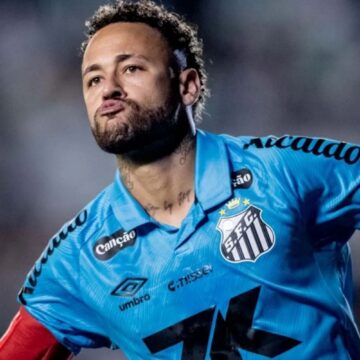 Neymar decide com hat-trick, Santos goleia Juventude e chega à última rodada fora do Z4; veja lances e gols