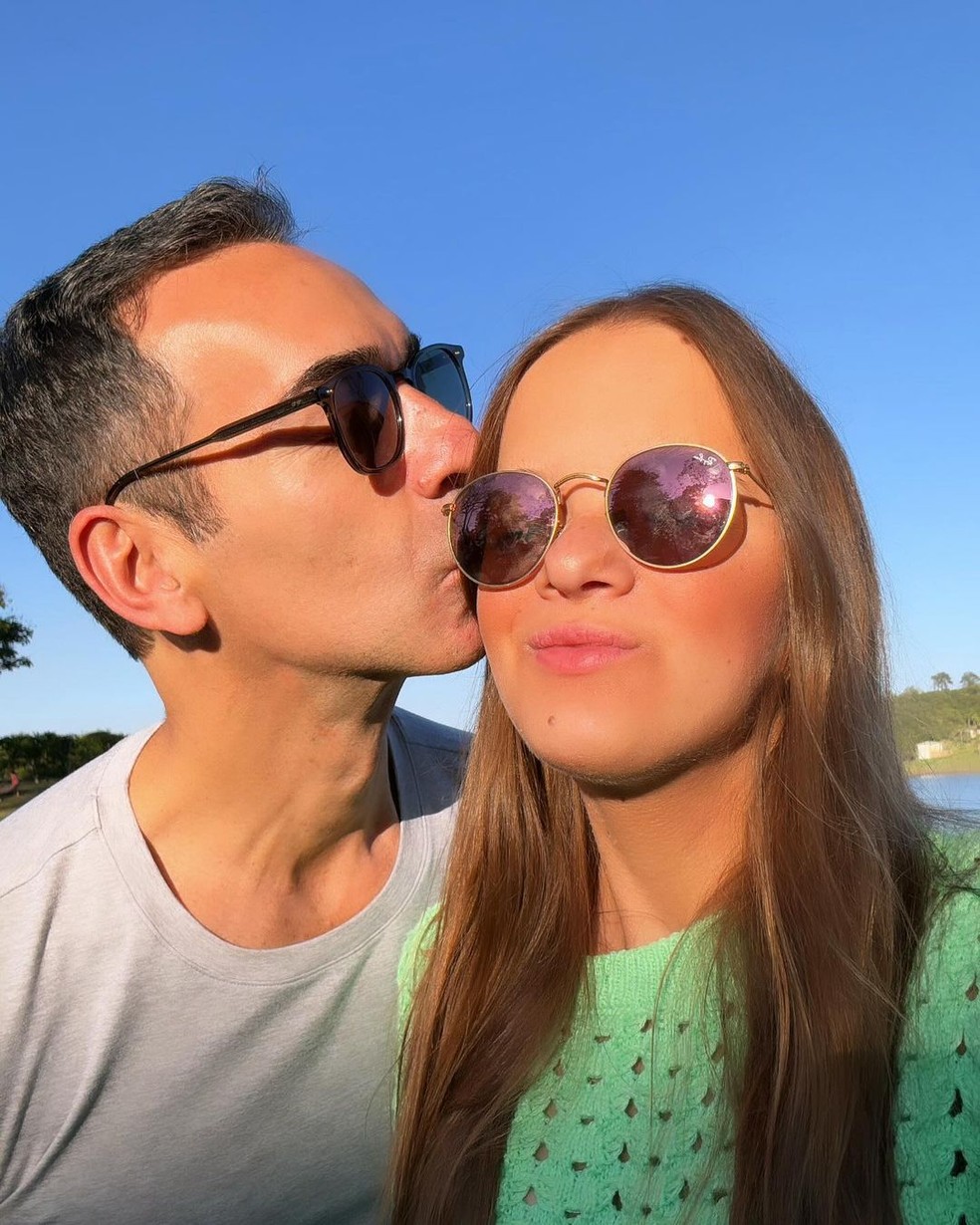 Rafa Justus homenageia César Tralli em data especial: “PAIdrasto”