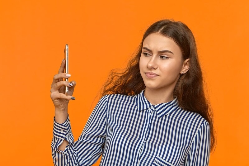 Por que a Geração Z evita ligações telefônicas — e o impacto disso no trabalho e nos negócios