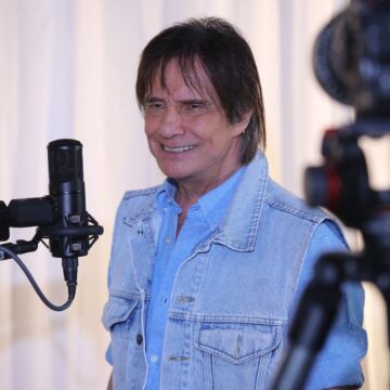 Show de Roberto Carlos em Salvador terá 50 mil lugares gratuitos e 3 mil cadeiras de camarote