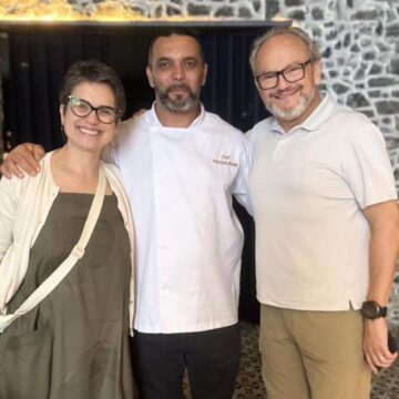 Sandra Annenberg e Ernesto Paglia passeiam pelo Centro Histórico de Salvador; saiba onde
