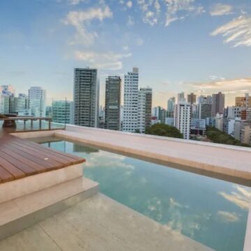 Réveillon 2026: confira hospedagens luxuosas para a virada do ano em Salvador