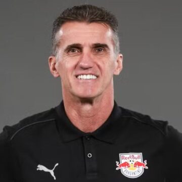 Red Bull Bragantino renova com Vagner Mancini para a próxima temporada
