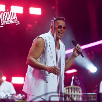 Último dia do Festival Virada Salvador começa com show de Xanddy Harmonia