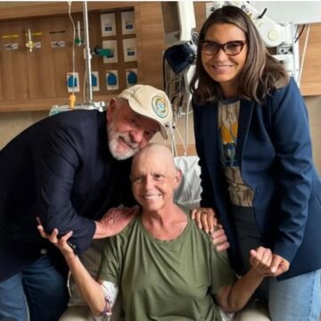 Em tratamento contra câncer, Roseana Sarney recebe visita de Lula e Janja
