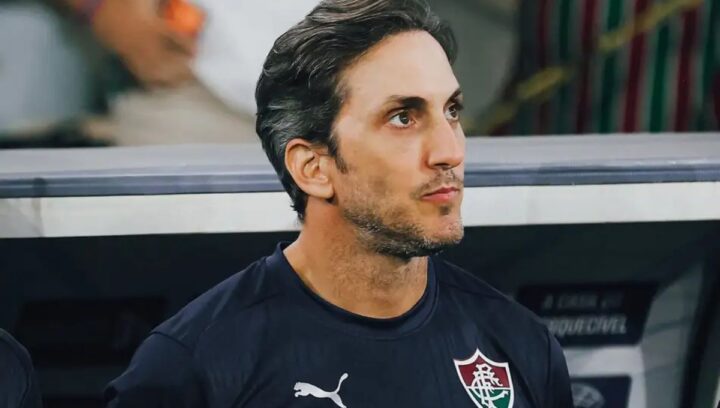 Fluminense demite Zubeldía após sequência de oito jogos sem vitória