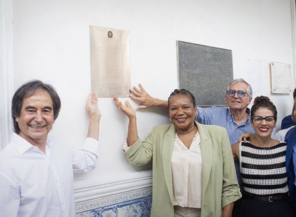 Ministra Margareth Menezes participa de entrega simbólica do restauro do Palacete Góes Calmon