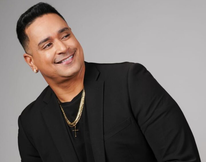 Xanddy é internado com gastroenterite infecciosa em Salvador e show no Rio é assumido por Belo