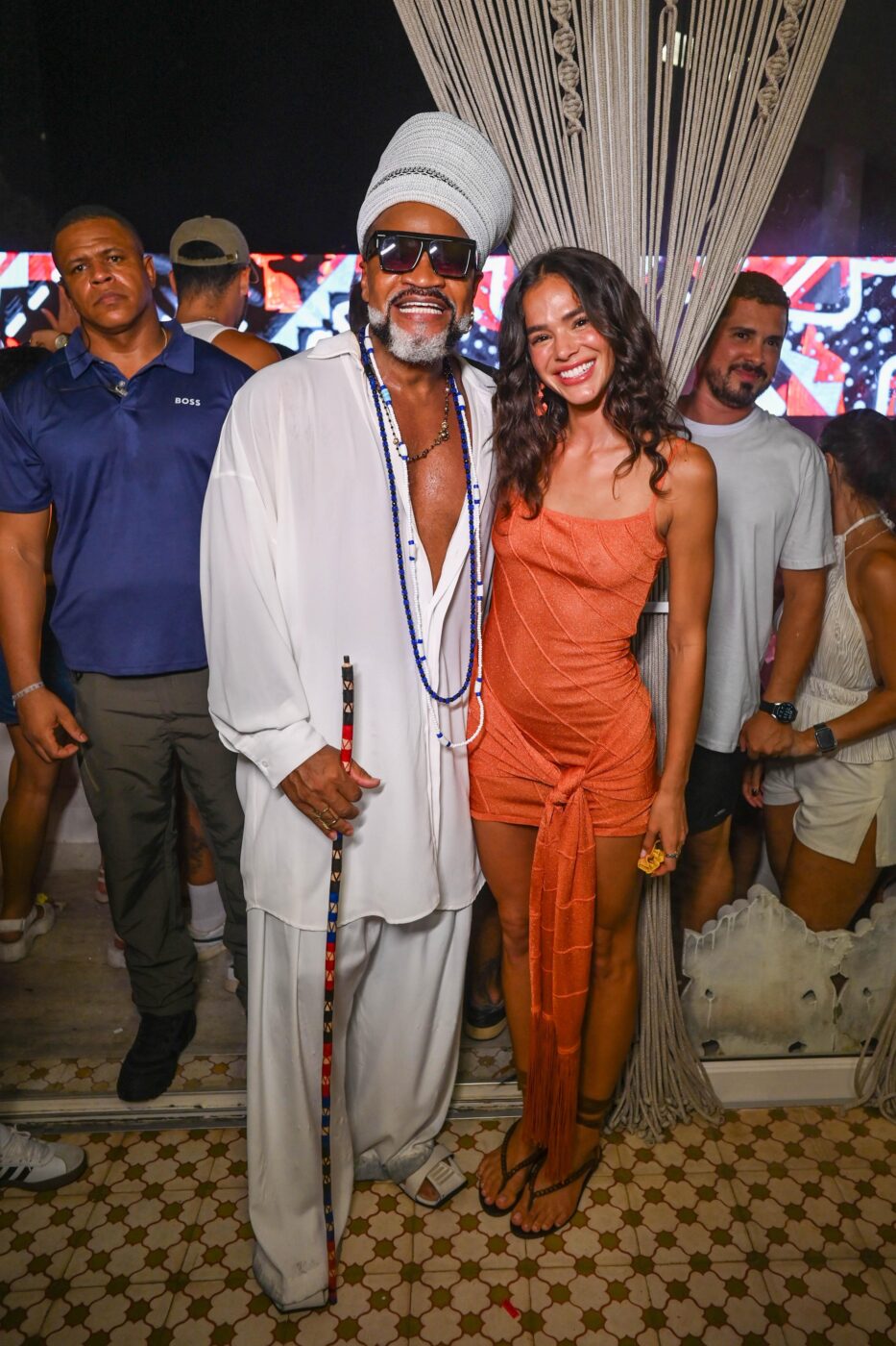 Carlinhos Brown e Bruna Marquezine