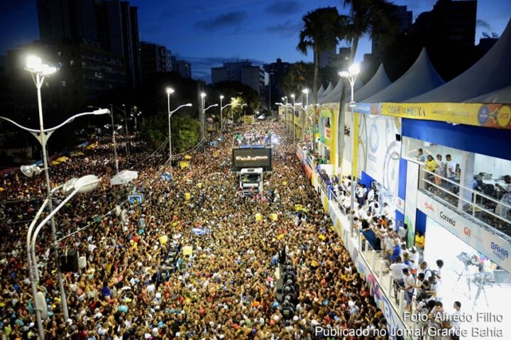 Carnaval 2026: rede de energia é ampliada e 326 novos equipamentos são instalados em Salvador