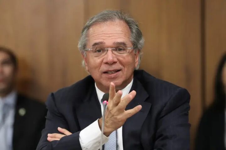 Gestora de ex-ministro Paulo Guedes cria fundo de R$ 500 milhões para investir em rodovias no Brasil