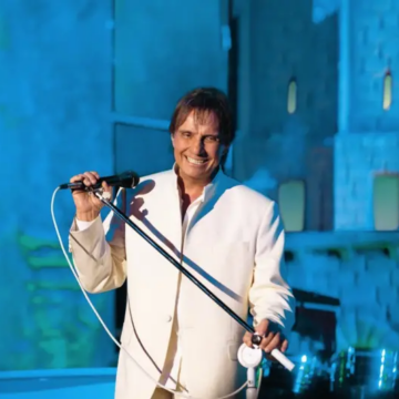 Aos 84 anos, Roberto Carlos testa positivo para Covid-19