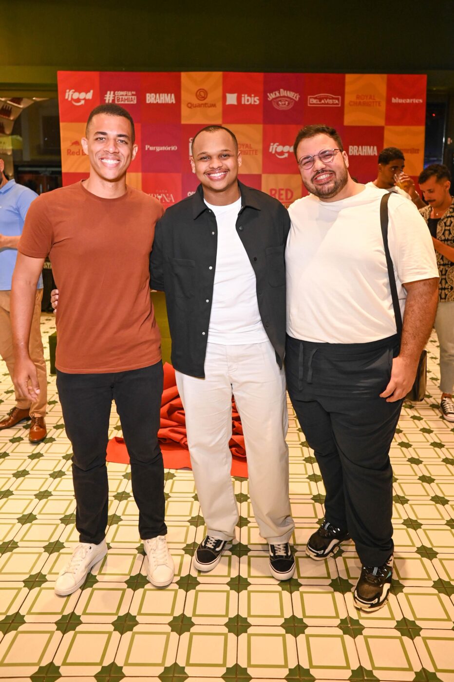Jorge Almeida, Alisson Nascimento e Jairo Júnior