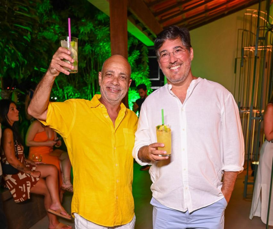 No Esquenta do Zé, Cláudio Manoel diz que pensa em morar em Salvador: “Tem que conversar com a patroa”