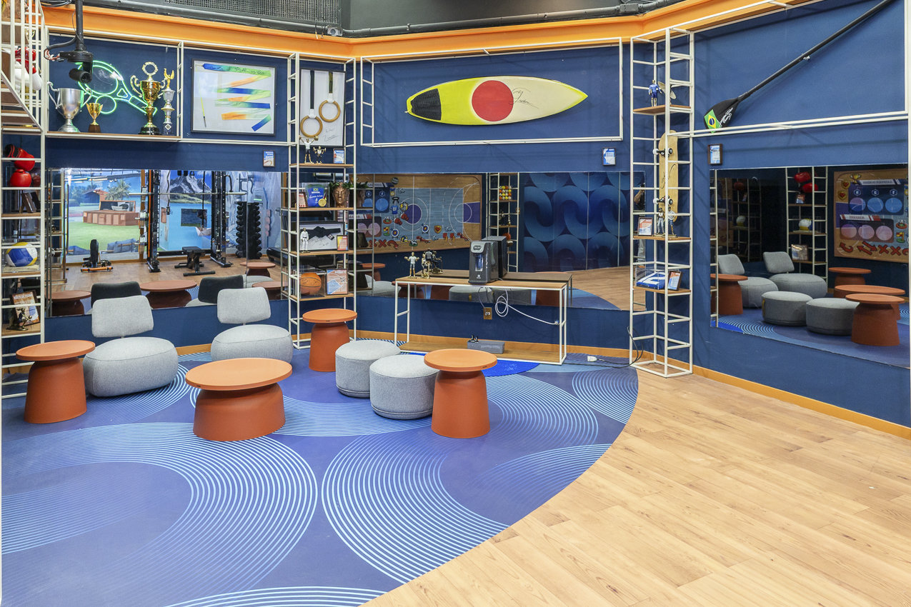 Livros, óculos escuros, fotos e mais: saiba os itens proibidos na casa do ‘BBB’