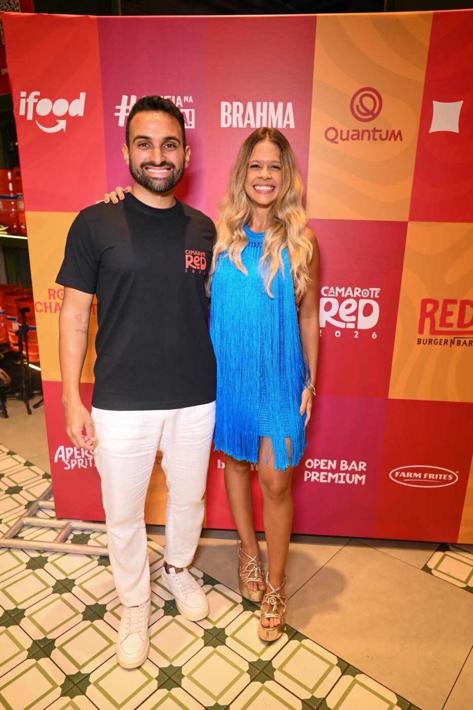 Edno Alves e Larissa Sá