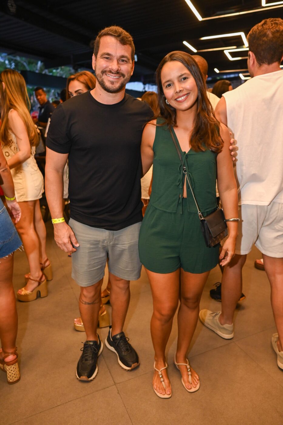 Victor Bastos e Jessica Varjão