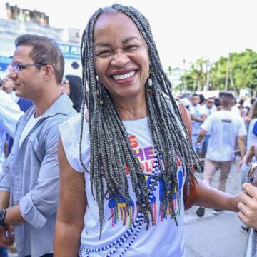 Olívia Santana define Lavagem do Bonfim como verdadeiro início do ano para soteropolitanos: ‘Ritual de passagem’