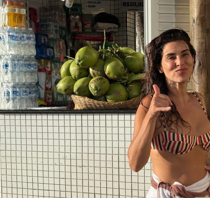 Moqueca, praia e amigos: Fernanda Paes Leme compartilha fotos de temporada em Salvador